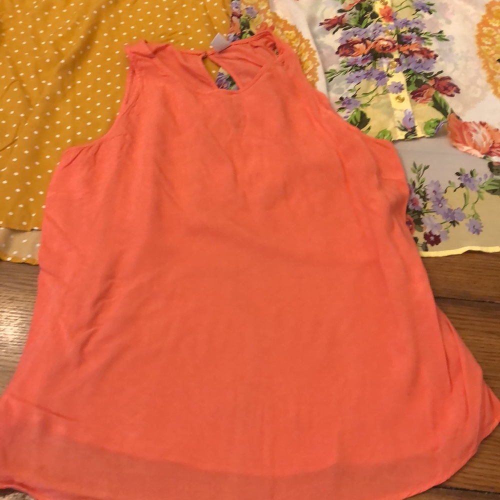 Lot of 3 Women’s size Large blouse Old Navy Ali Kris Summer sleeveless travel - Picture 2 of 10